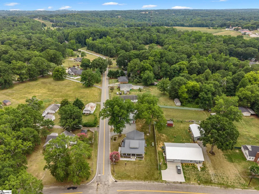 26 Lude Johnson Boulevard Campobello, SC 29322