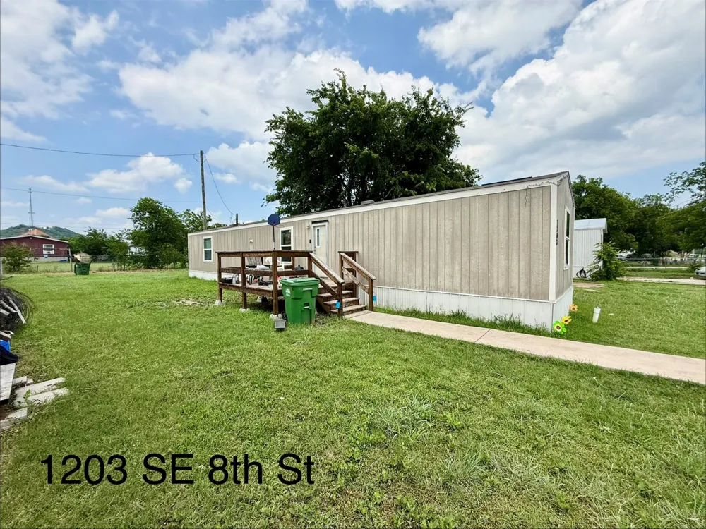 9999 SE 8th Street Mineral Wells, TX 76067