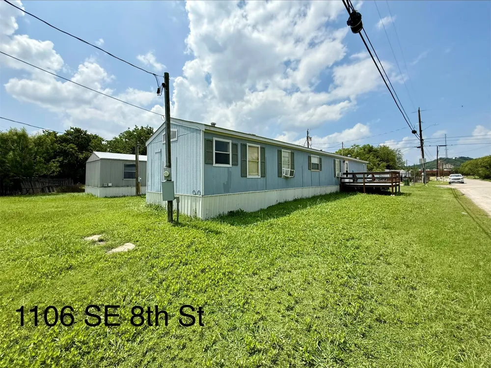 9999 SE 8th Street Mineral Wells, TX 76067