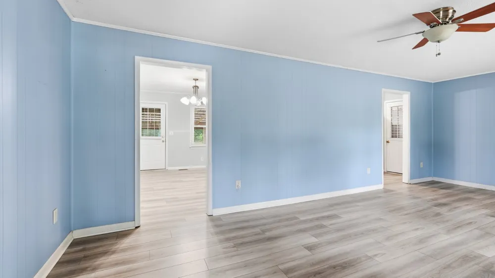 1109 McMahan St Manchester, TN 37355