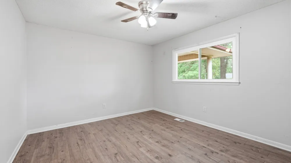 1109 McMahan St Manchester, TN 37355