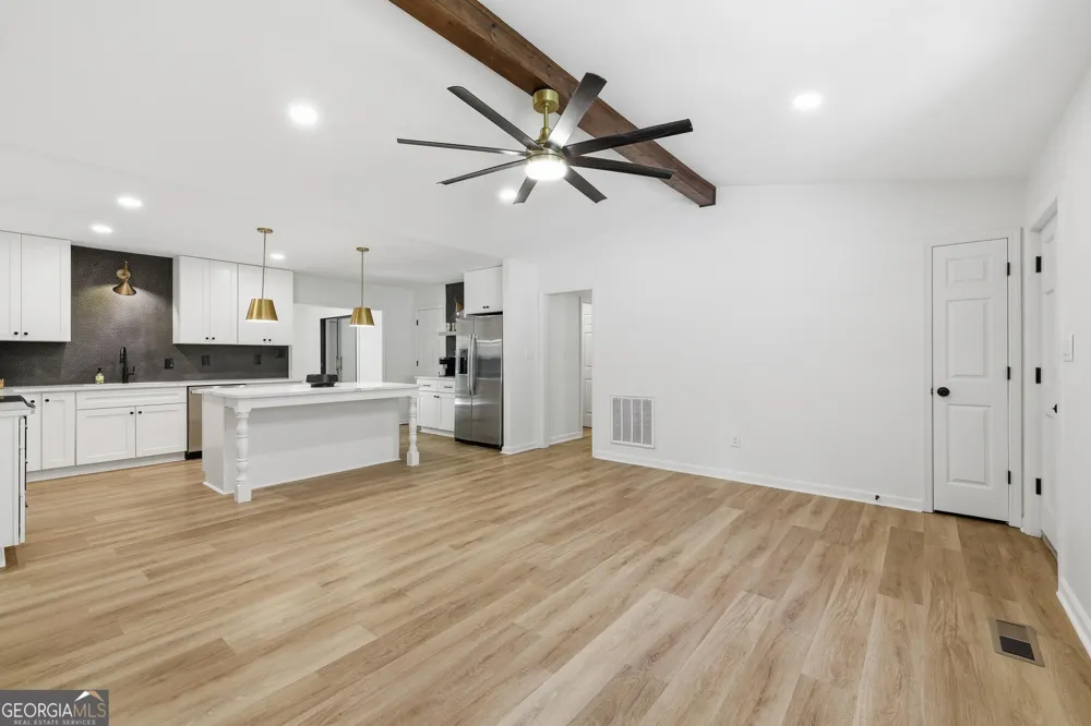 5800 Yellow Creek RD Murrayville, GA 30564