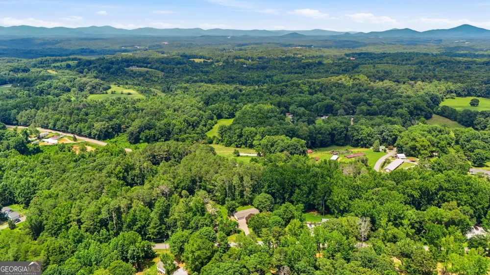 5800 Yellow Creek RD Murrayville, GA 30564