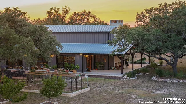 21789 FM 2093 Harper, TX 78631