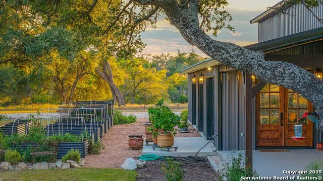 21789 FM 2093 Harper, TX 78631