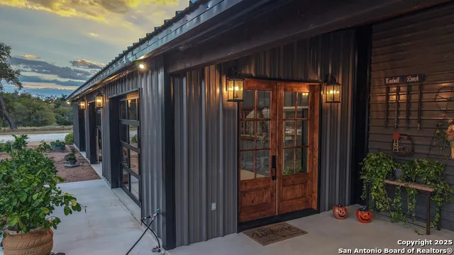 21789 FM 2093 Harper, TX 78631