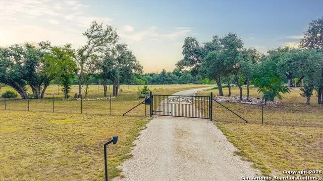 21789 FM 2093 Harper, TX 78631