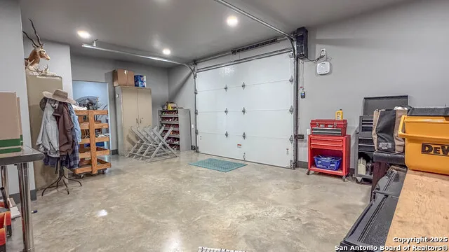 21789 FM 2093 Harper, TX 78631