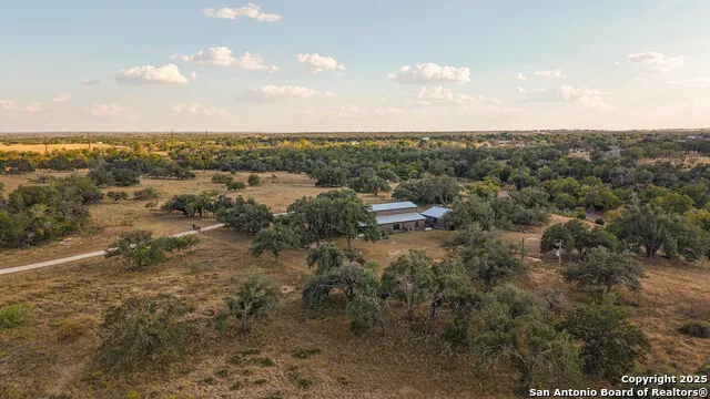 21789 FM 2093 Harper, TX 78631
