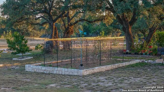 21789 FM 2093 Harper, TX 78631