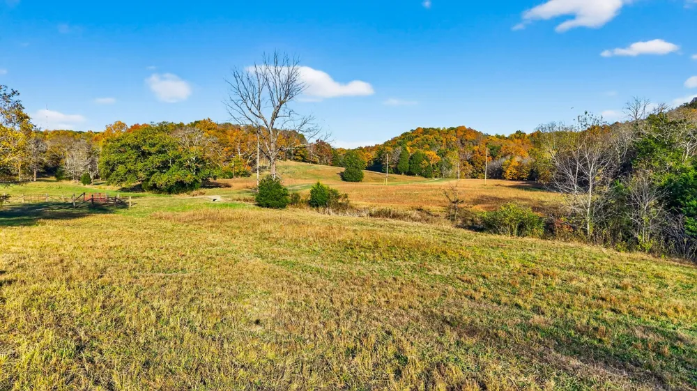 0 County House Rd Cottontown, TN 37048