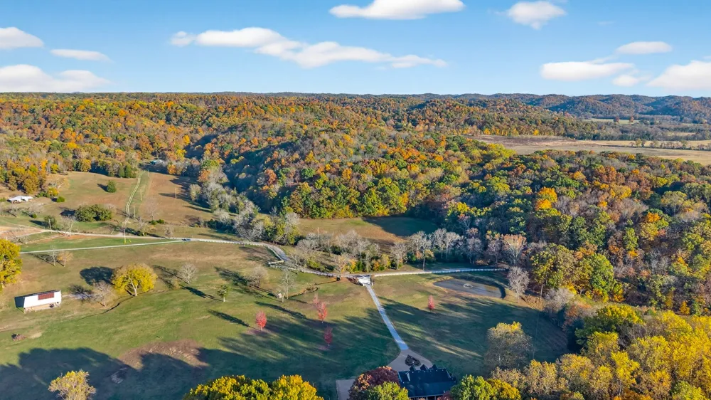 0 County House Rd Cottontown, TN 37048