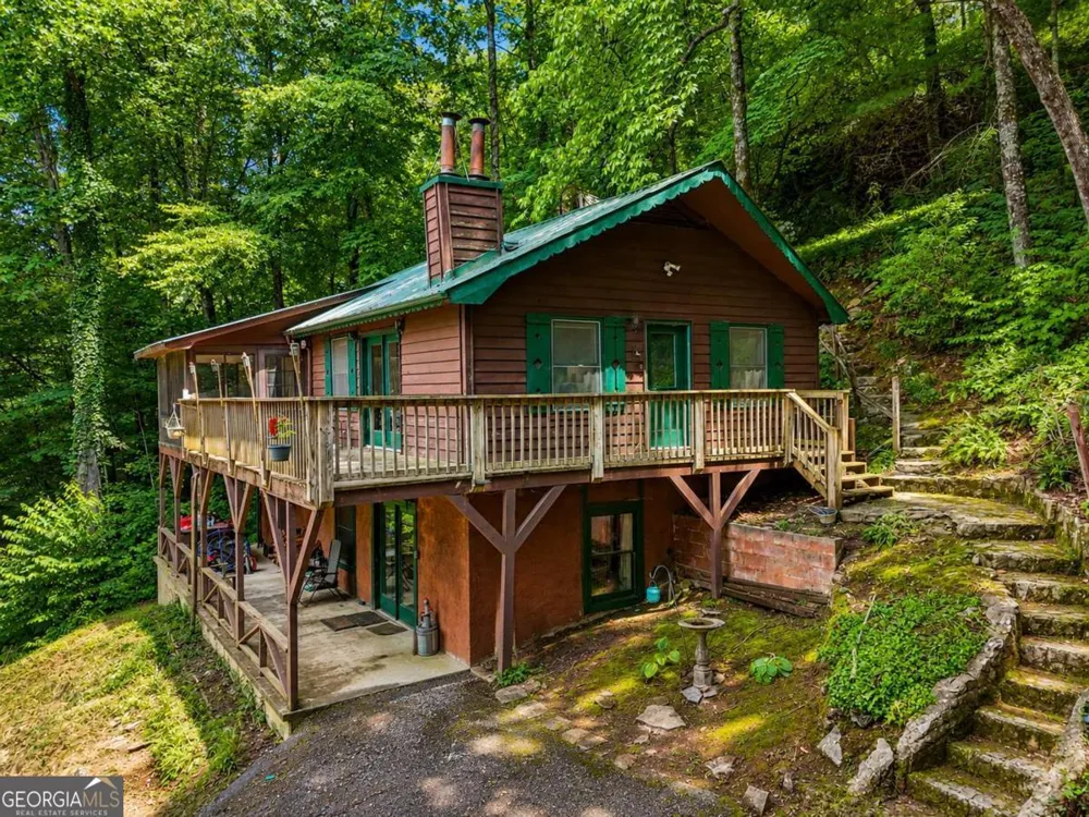 574 Bachelors Button DR Clayton, GA 30525