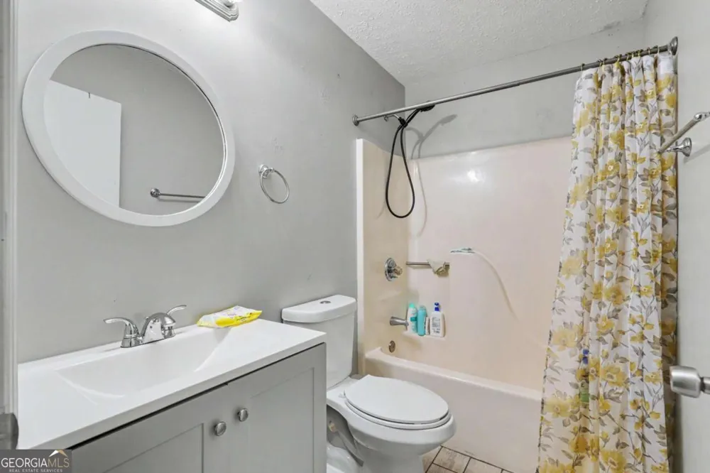 574 Bachelors Button DR Clayton, GA 30525