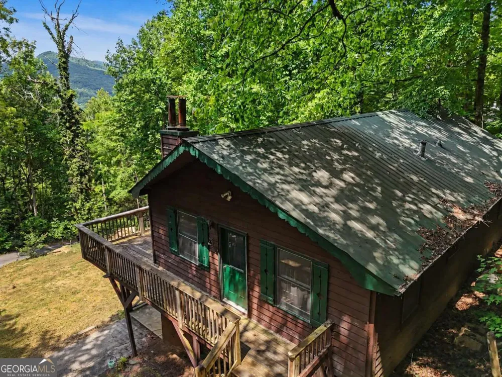 574 Bachelors Button DR Clayton, GA 30525