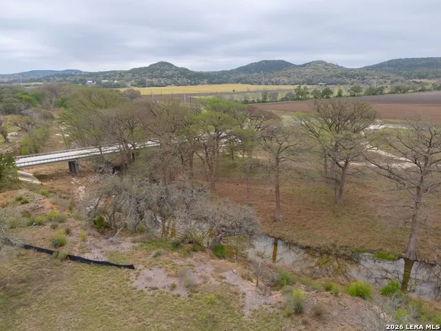 144 Tablerock Ridge Center Point, TX 78010