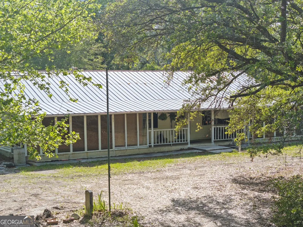1234 Bennett RD Screven, GA 31560