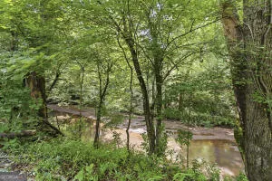 138 Posey DR Gray, GA 31032