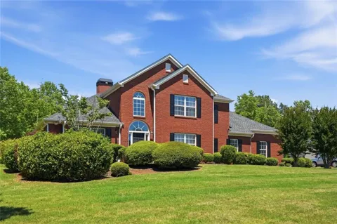 3675 Falls Trail