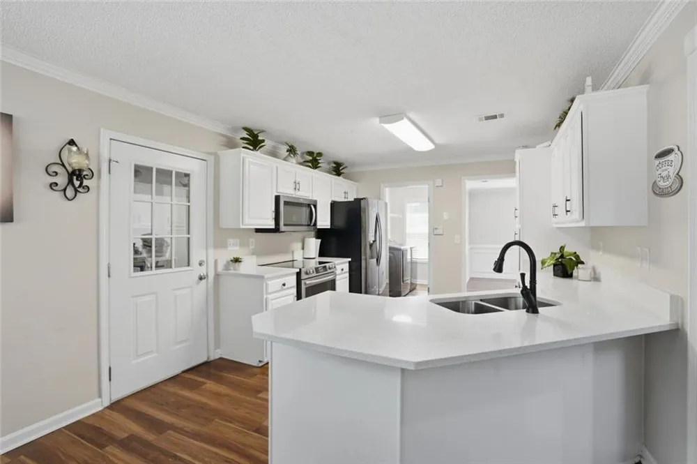 3675 Falls Trail Winston, GA 30187