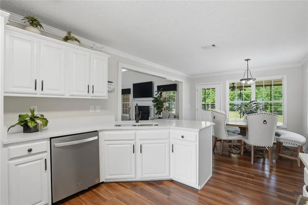 3675 Falls Trail Winston, GA 30187