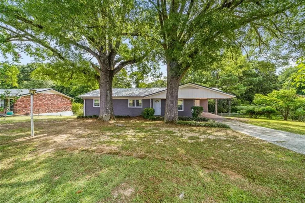 112 Greenbriar Drive Cedartown, GA 30125