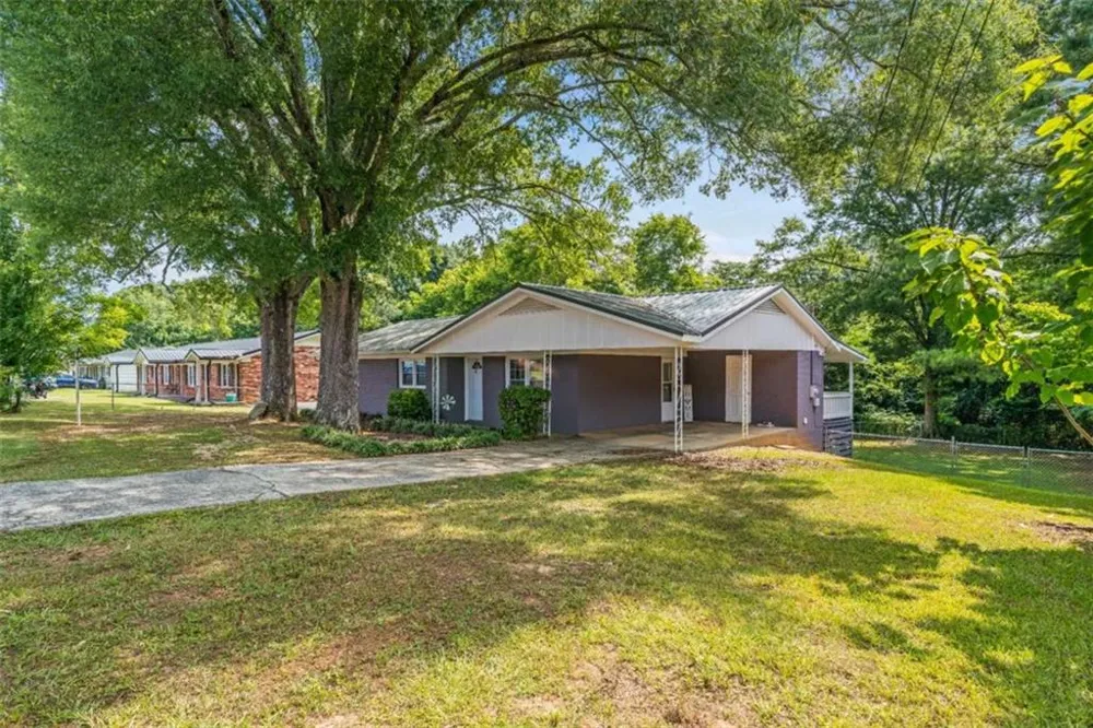 112 Greenbriar Drive Cedartown, GA 30125
