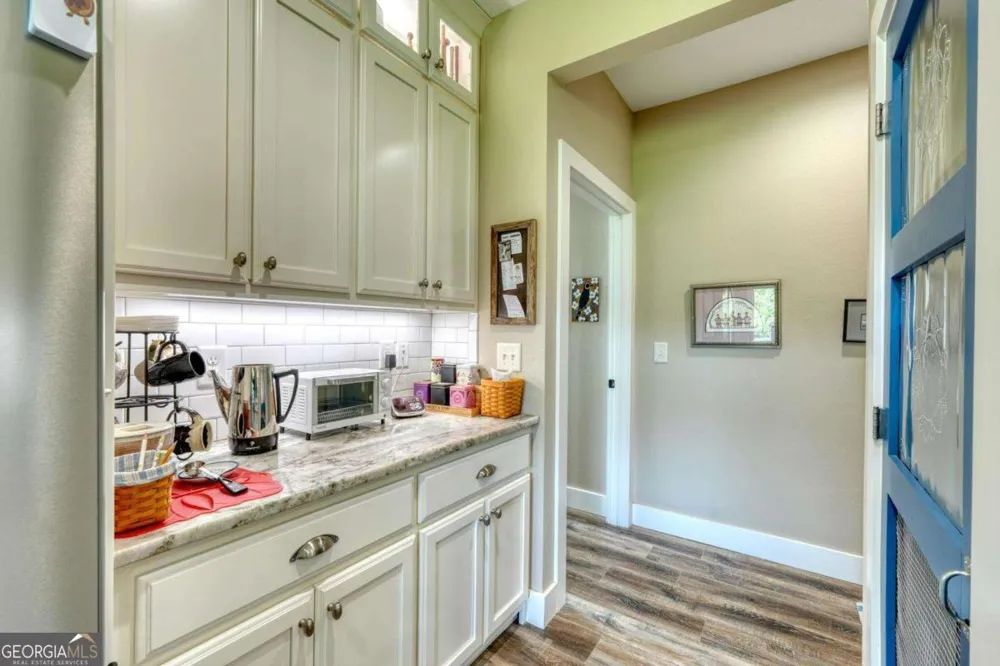 314 Winchester Cove RD Hayesville, NC 28904