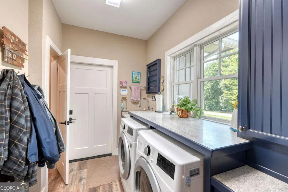 314 Winchester Cove RD Hayesville, NC 28904