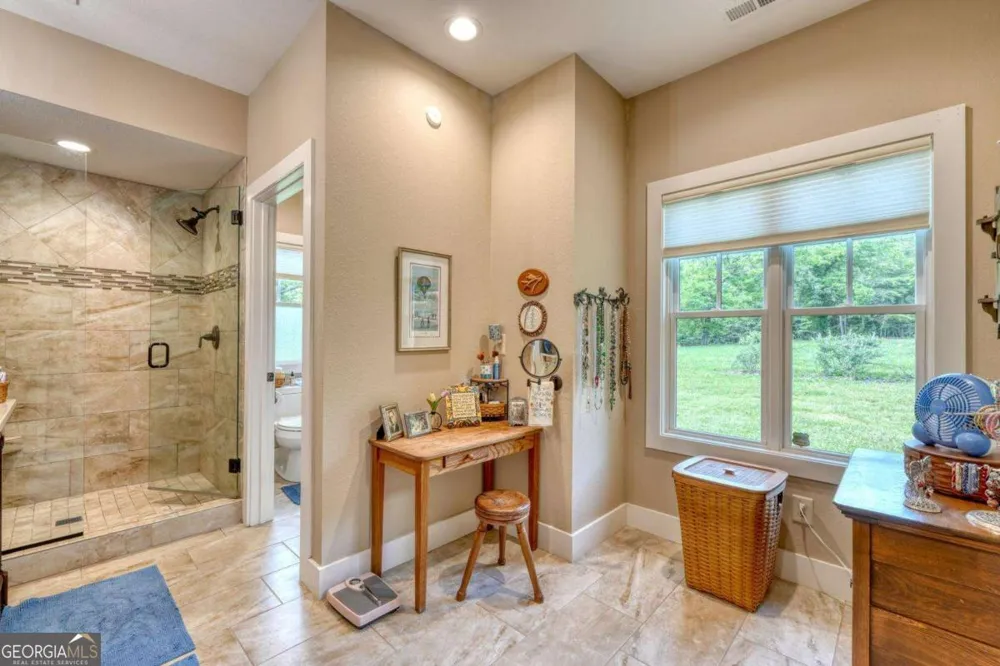 314 Winchester Cove RD Hayesville, NC 28904
