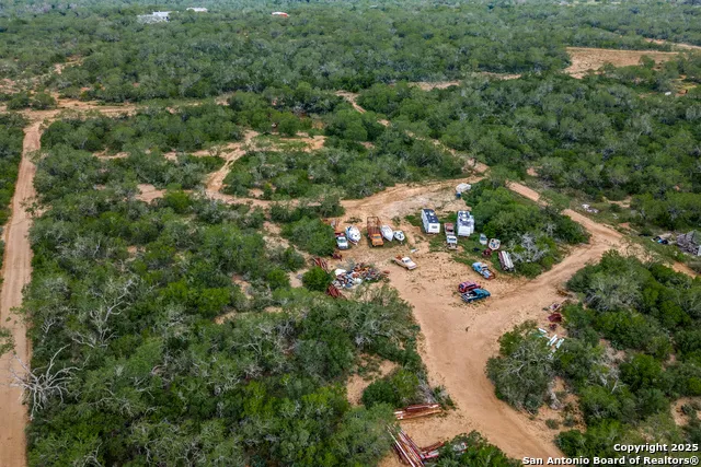 1062 County Road 122 Lot 3 Floresville, TX 78114