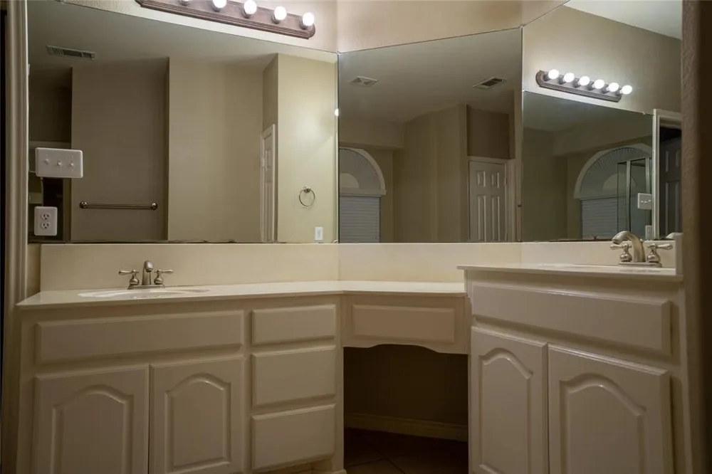 408 Cave River Drive Murphy, TX 75094