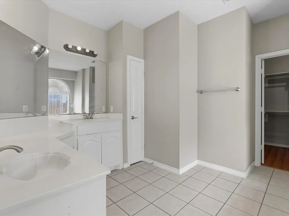 408 Cave River Drive Murphy, TX 75094