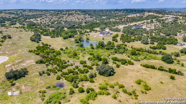 239 Flickering Sky Circle Blanco, TX 78606