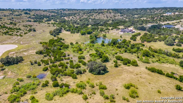 239 Flickering Sky Circle Blanco, TX 78606
