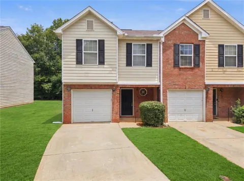 605 Magnolia Gardens Walk