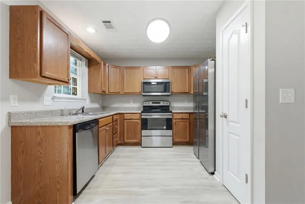 605 Magnolia Gardens Walk McDonough, GA 30253
