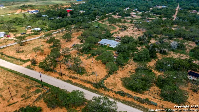 1062 County Road 122 Lot 4 Floresville, TX 78114