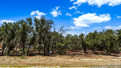 681 TRAVIS FOREST DR