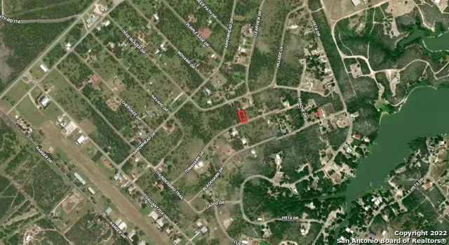 143 Tomahawk Dr Sandia, TX 78383