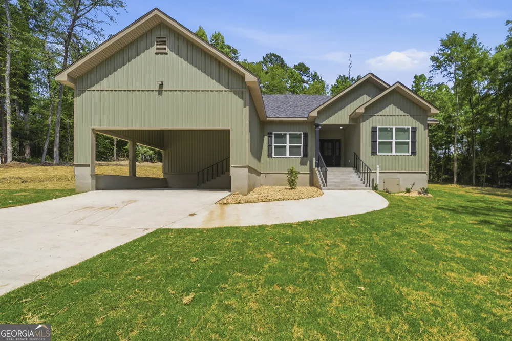 109 Green Lake DR Milledgeville, GA 31061