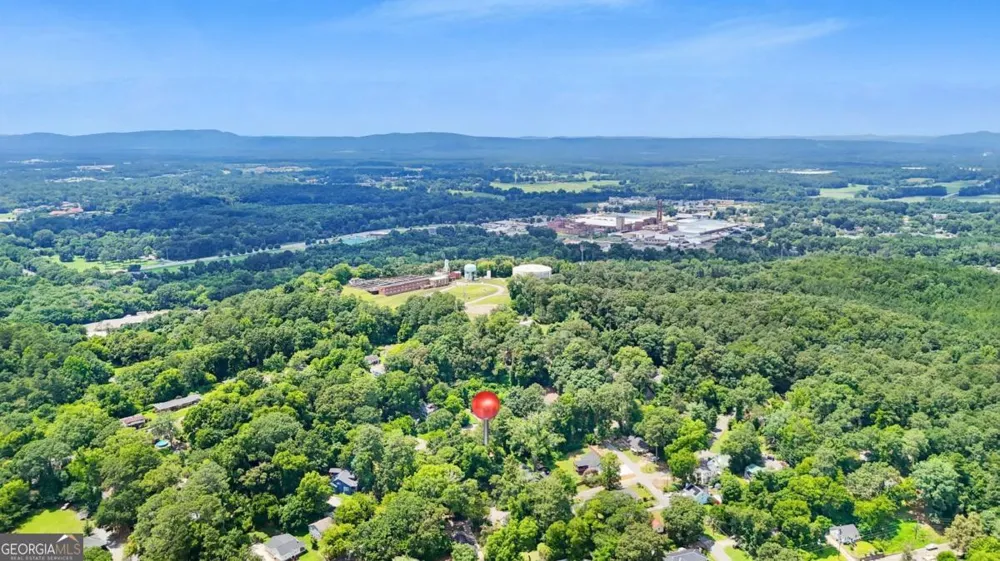 10 Roseway CIR NE Rome, GA 30161