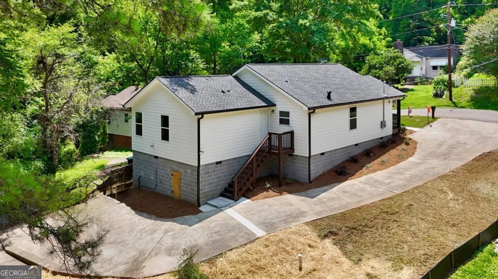 10 Roseway CIR NE Rome, GA 30161