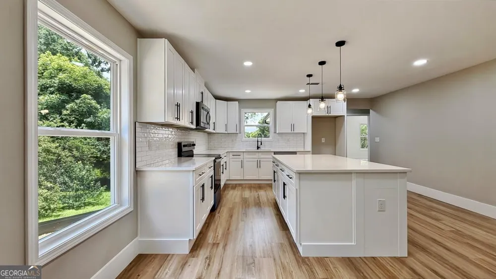 10 Roseway CIR NE Rome, GA 30161