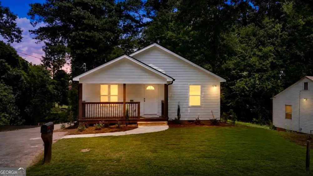 10 Roseway CIR NE Rome, GA 30161