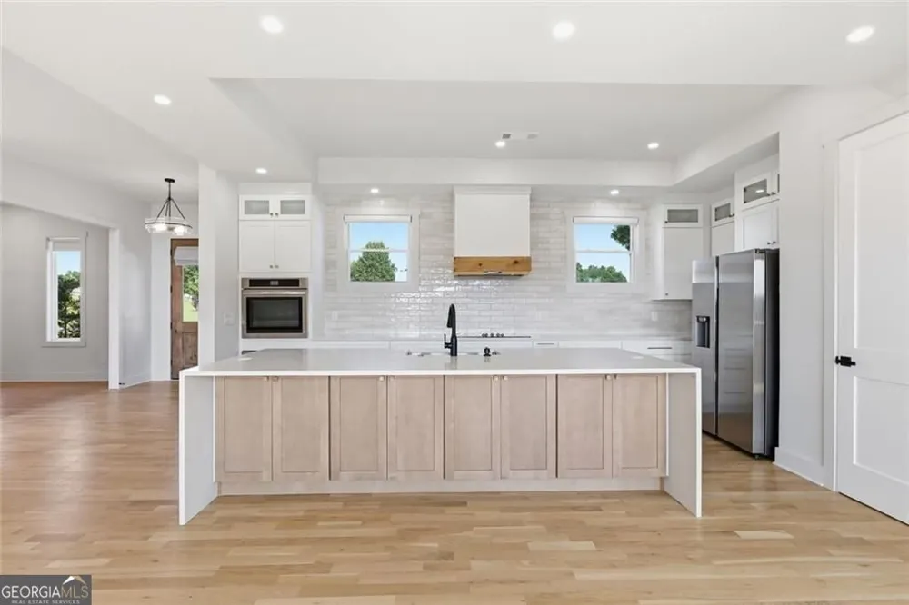 5746 Avalon Commons WAY Clermont, GA 30527