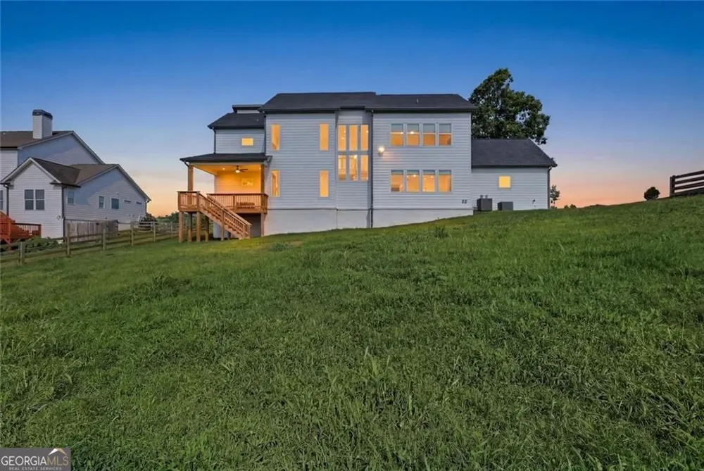 5746 Avalon Commons WAY Clermont, GA 30527