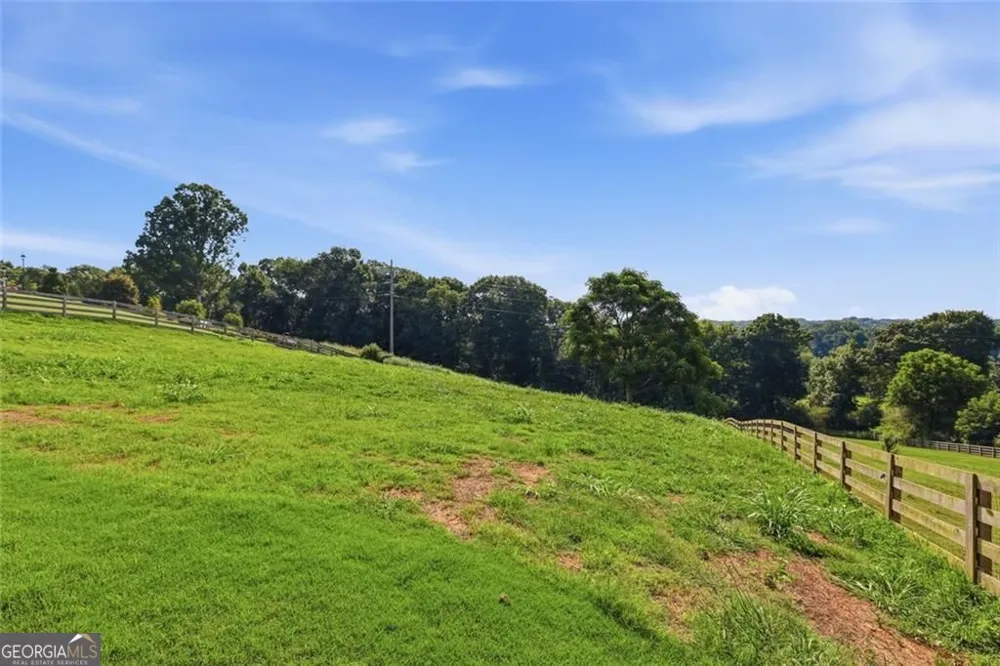 5746 Avalon Commons WAY Clermont, GA 30527