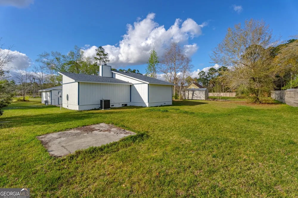 104 Cardinal ST Woodbine, GA 31569