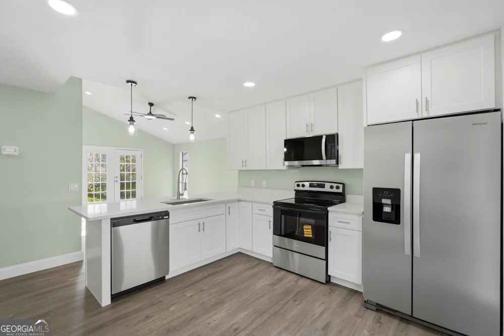 104 Cardinal ST Woodbine, GA 31569